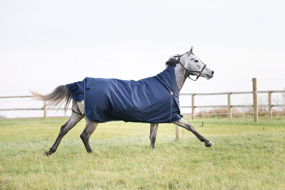 Sadeloimi Avalache High Neck 150 g tummansininen