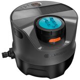 Muotosadetin GARDENA AquaPrecise maan päälle