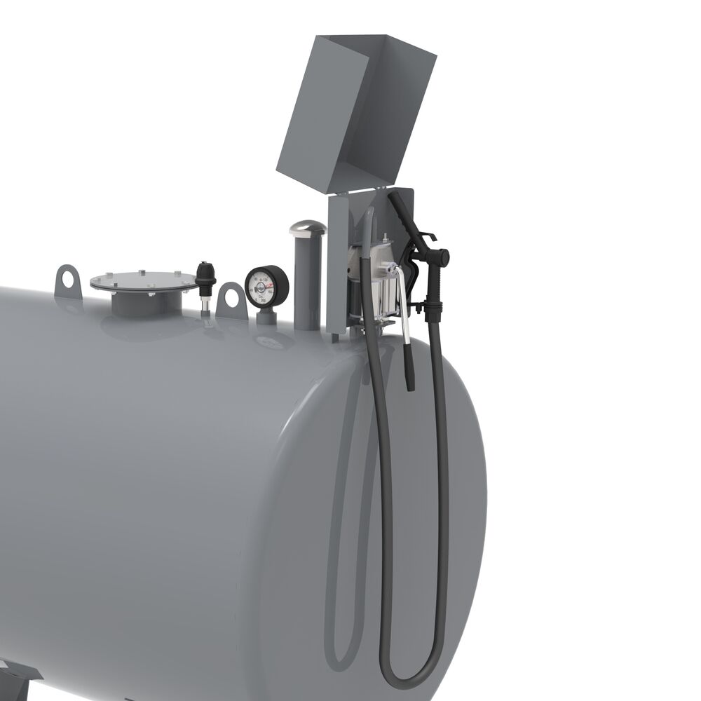 Nira-käsipumppu asennettuna säiliöön