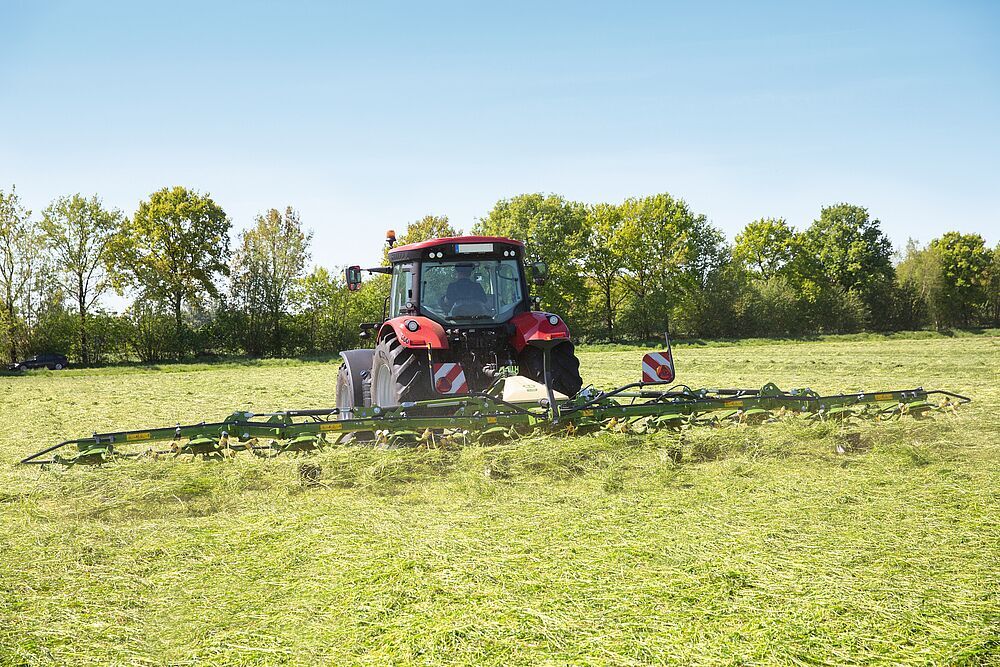 Krone Vendro 1120 nostolaitepöyhin