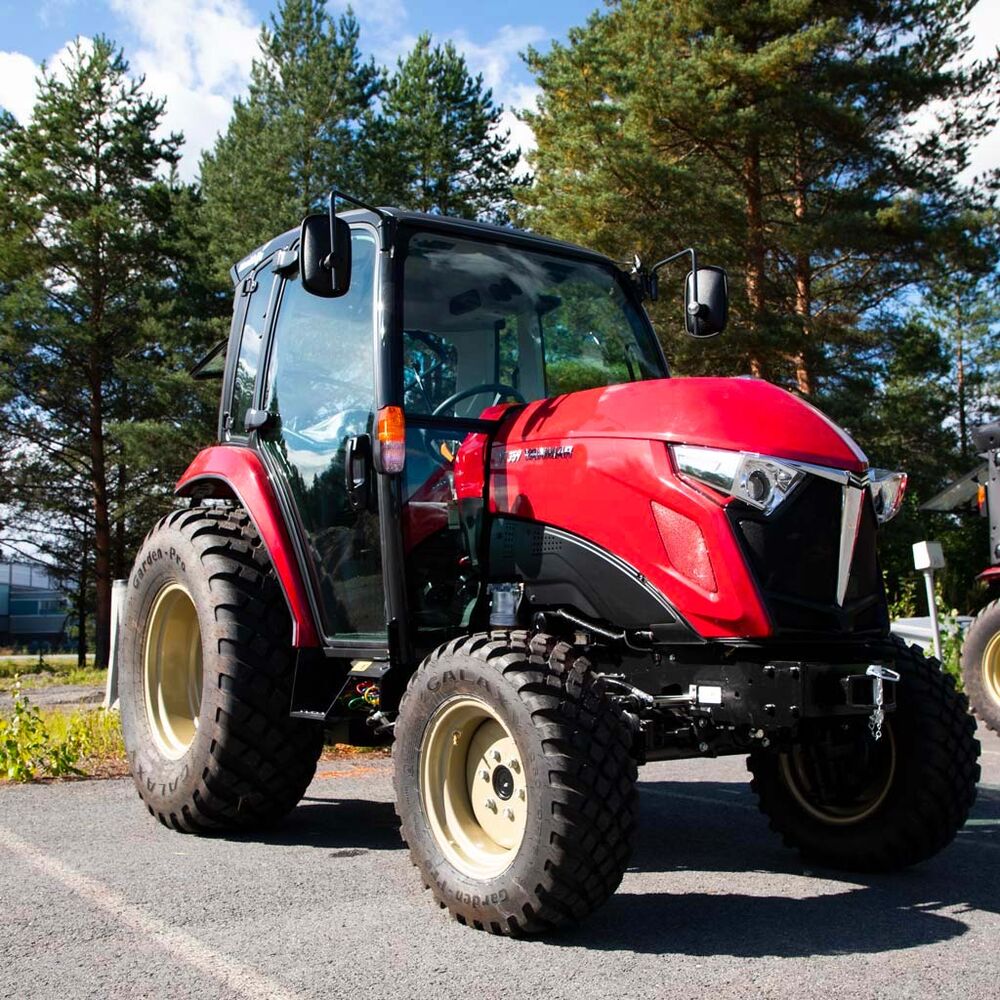 YANMAR YT359 KIINTEISTÖTRAKTORI